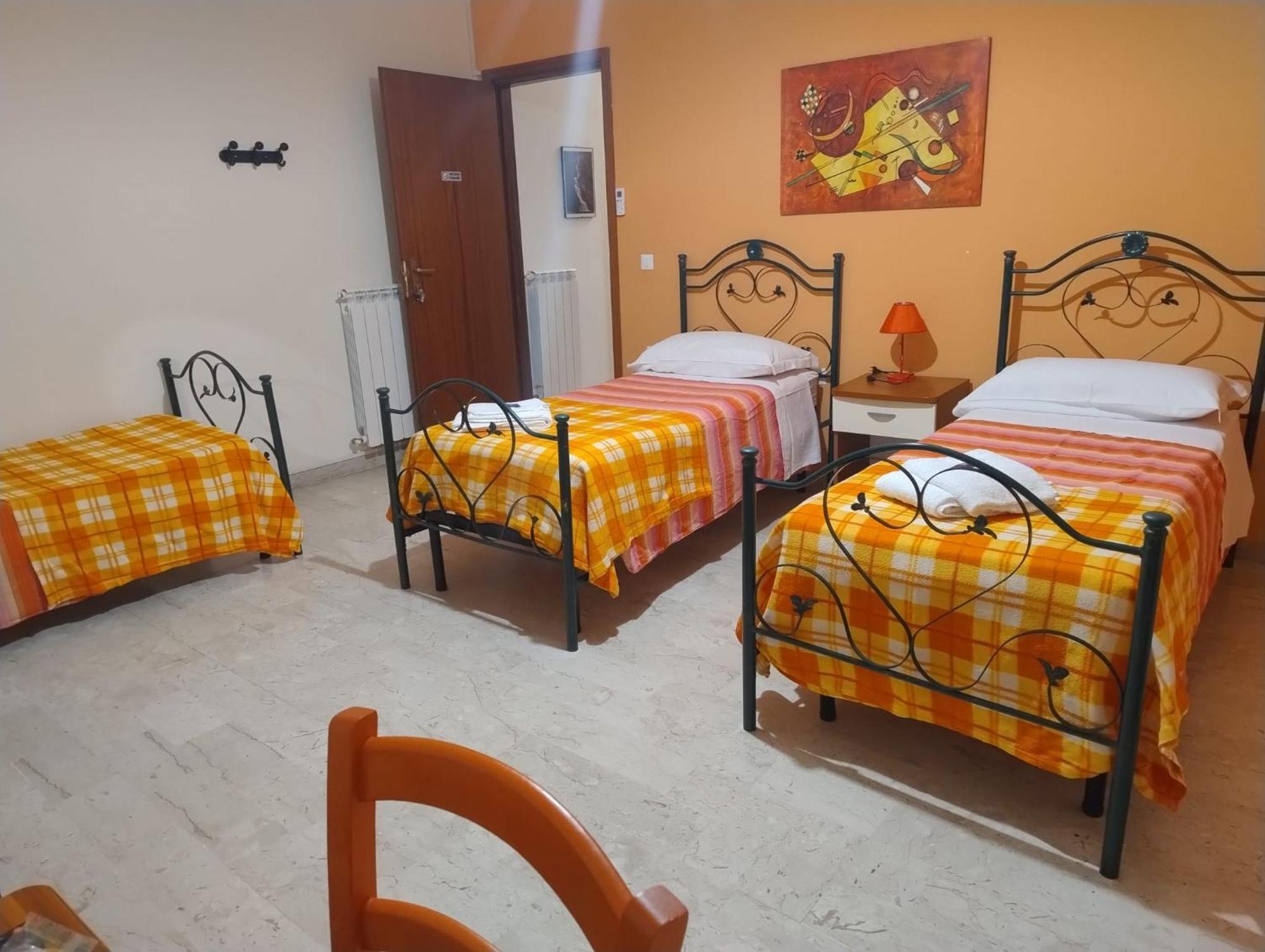 L'Attico Affittacamere B&B Catanzaro Exterior foto