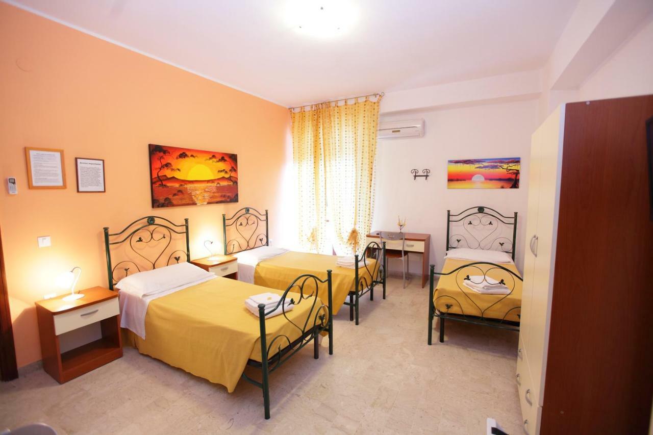 L'Attico Affittacamere B&B Catanzaro Exterior foto